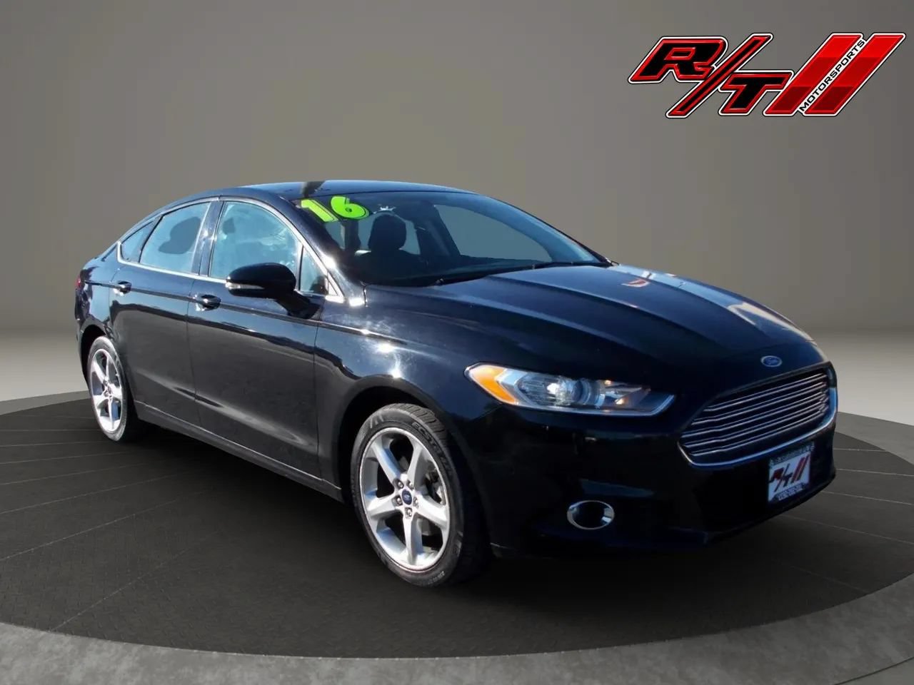 Used 2016 Ford Fusion SE w/ Equipment Group 201A AWD/4WD image 1