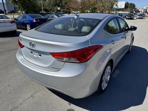 Used 2013 Hyundai Elantra Limited image 6