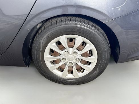 Used 2020 Kia Forte Sedan FWD image 36