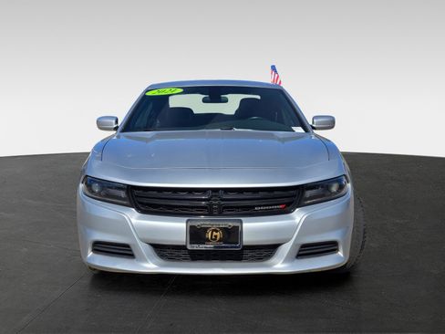 Used 2021 Dodge Charger SXT w/ Leather Interior Group image 2