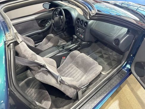 Used 1997 Pontiac Firebird Formula w/ Opt Pkg RWD image 71