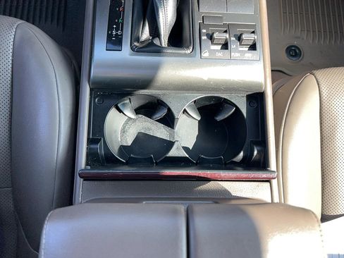 Used 2019 Lexus GX 460 Premium image 23