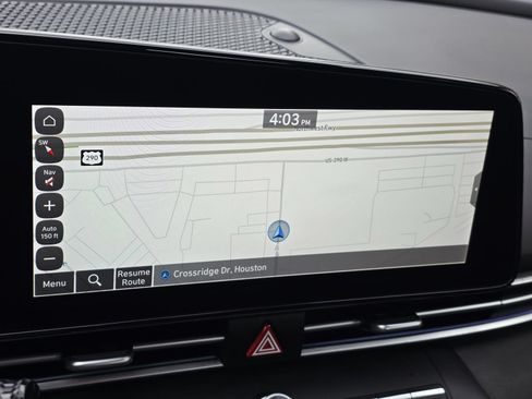 Certified 2024 Hyundai Elantra SEL FWD image 22