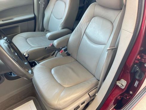 Used 2008 Chevrolet HHR LT FWD image 24