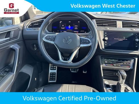 Certified 2023 Volkswagen Tiguan SE R-Line FWD image 20