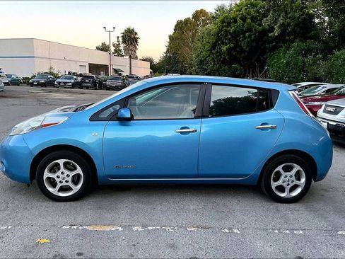 Used 2012 Nissan Leaf SL w/ Recycling/Organizational Pkg FWD image 7