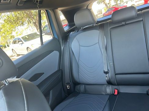 New 2026 Volkswagen Tiguan SE R-Line image 12