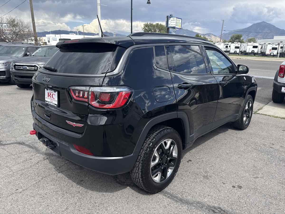Used 2018 Jeep Compass Trailhawk w/ Navigation Group AWD/4WD image 6