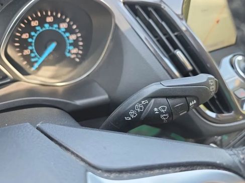 Used 2016 Ford Escape Titanium AWD/4WD image 23