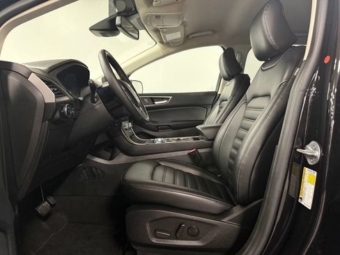 Used 2023 Ford Edge SEL w/ Convenience Package AWD/4WD image 9