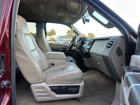 Used 2008 Ford F250 FX4 AWD/4WD image 7