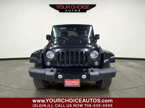 Used 2015 Jeep Wrangler Unlimited Sahara AWD/4WD image 10