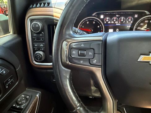 Used 2021 Chevrolet Silverado 3500 High Country AWD/4WD image 30
