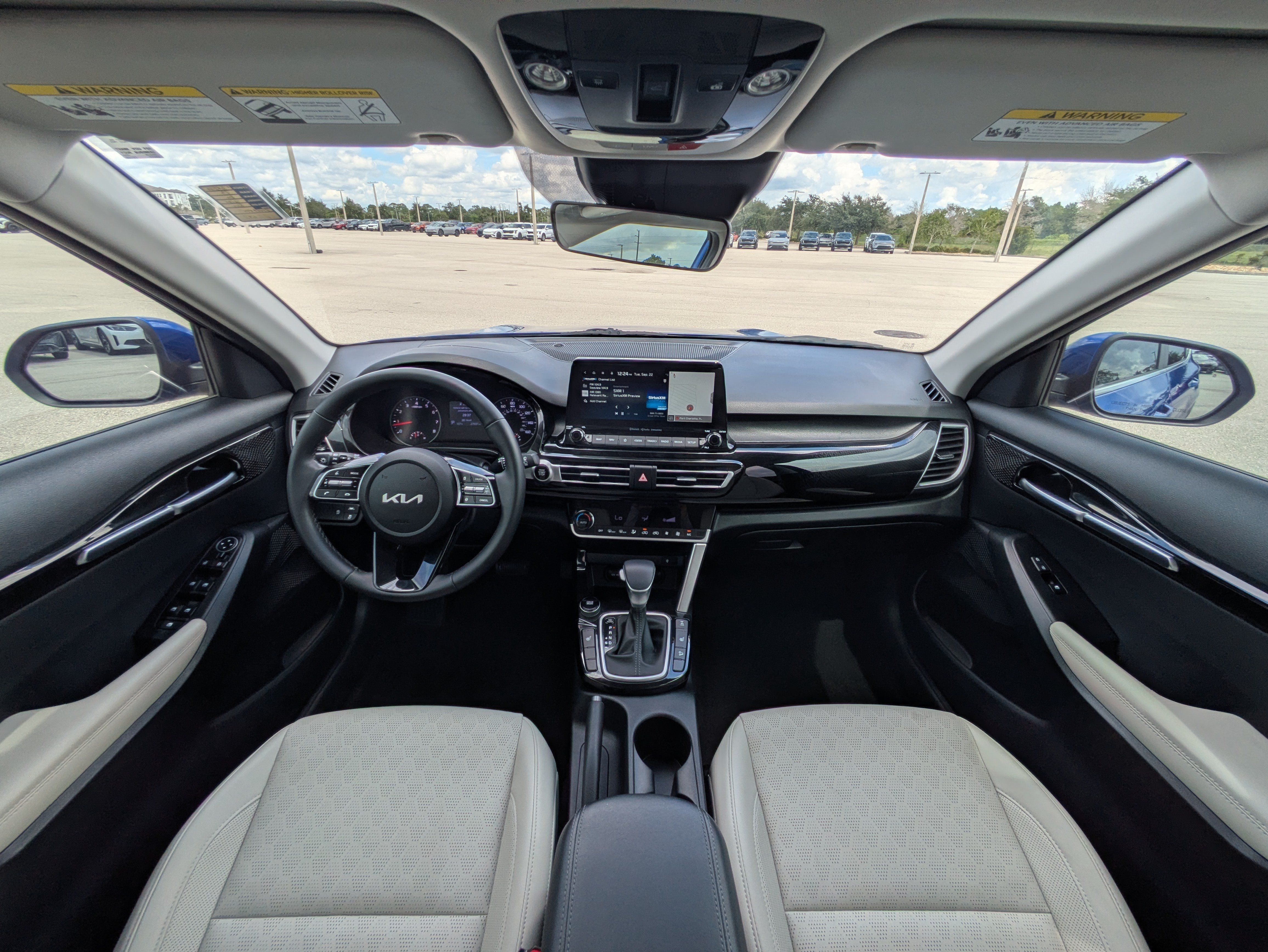 Used 2023 Kia Seltos EX AWD/4WD image 34