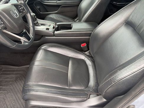 Used 2019 Honda Civic Sport Touring image 15