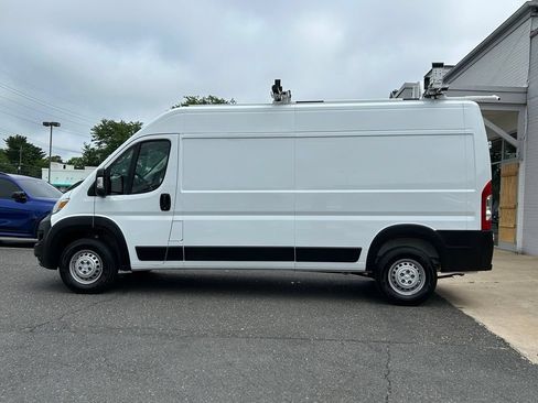 Used 2024 RAM ProMaster 2500 FWD image 4