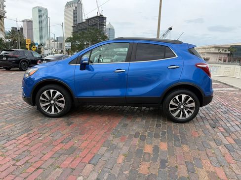 Used 2018 Buick Encore Essence AWD/4WD image 5