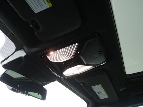 New 2026 BMW X5 xDrive40i w/ M Sport Package image 36