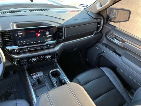 Used 2025 GMC Sierra 1500 Elevation w/ Elevation Premium Package image 14