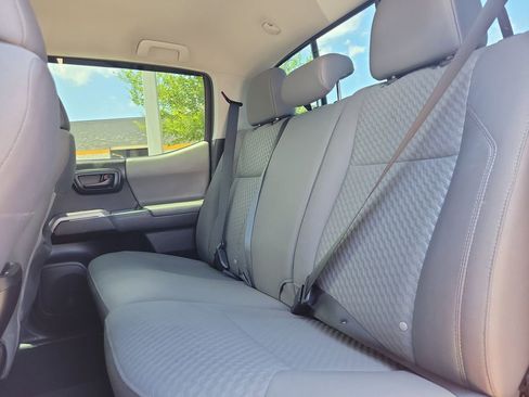 Used 2023 Toyota Tacoma SR5 RWD image 12