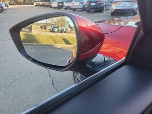 Used 2023 MAZDA MAZDA3 s image 17