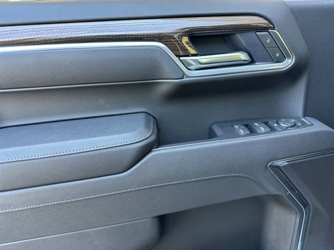 New 2025 Chevrolet Silverado 1500 LT image 11