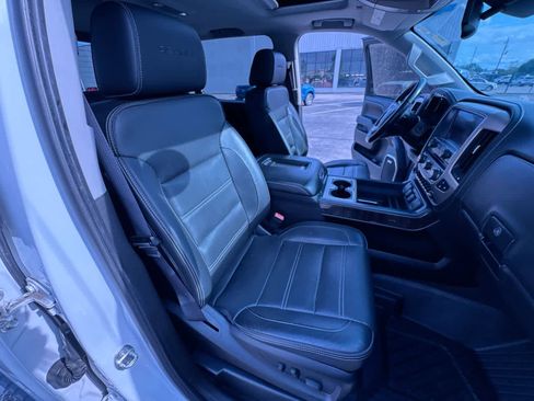 Used 2016 GMC Sierra 2500 Denali w/ Driver Alert Package AWD/4WD image 34