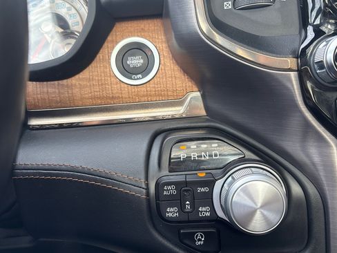 Used 2019 RAM 1500 Limited image 19