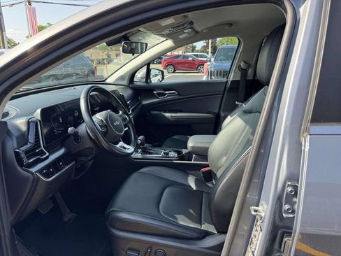 Certified 2023 Kia Sportage EX FWD image 13