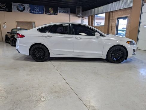 Used 2020 Ford Fusion Titanium image 11