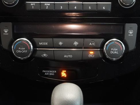 Used 2015 Nissan Rogue SV AWD/4WD image 21