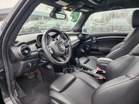 Used 2022 MINI Cooper S w/ Premium Package image 34