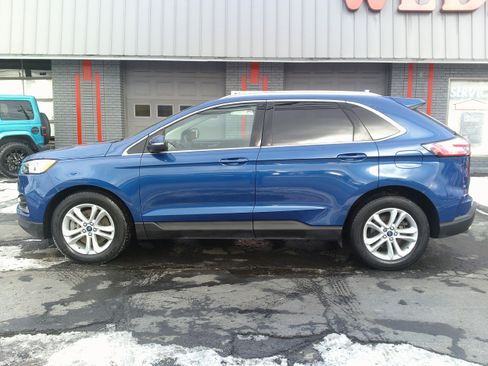 Used 2020 Ford Edge SEL w/ Cold Weather Package image 2