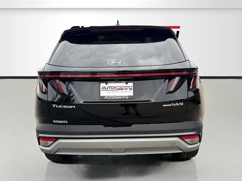 Used 2026 Hyundai Tucson Limited AWD/4WD image 6