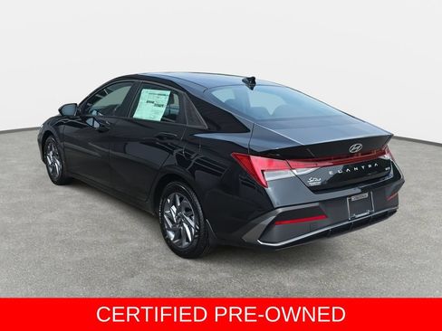 Certified 2026 Hyundai Elantra Hybrid FWD image 7
