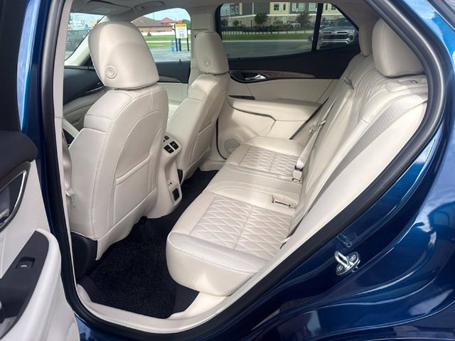 Used 2023 Buick Envision Avenir AWD/4WD image 10