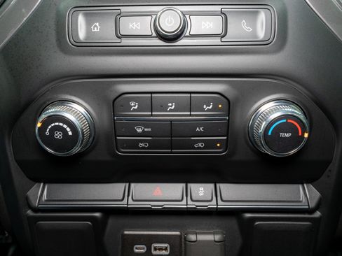 Used 2022 GMC Sierra 2500 Pro image 18