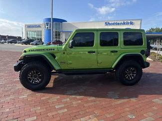 Used 2025 Jeep Wrangler Unlimited Rubicon AWD/4WD video 3