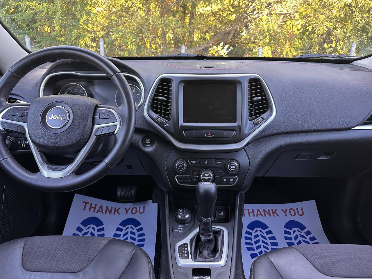 Used 2014 Jeep Cherokee Trailhawk w/ Comfort/Convenience Group AWD/4WD image 25