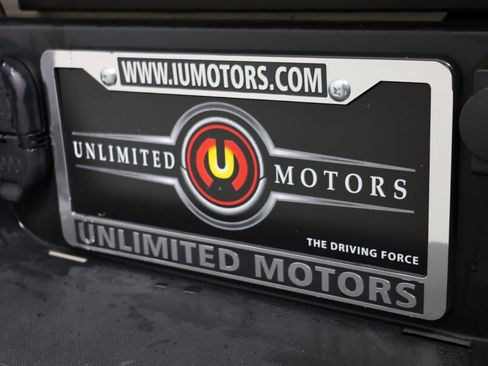 Used 2020 Ford F350 Platinum w/ FX4 Off-Road Package image 22