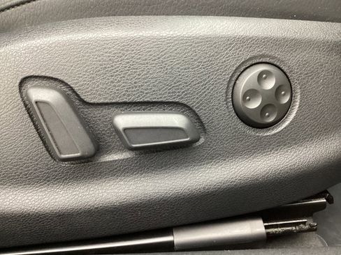 Used 2017 Audi A3 2.0T Premium Plus w/ Premium Plus Package image 41