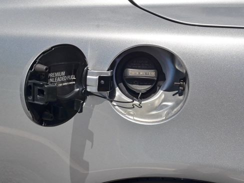 Used 2006 Lexus SC 430 Convertible image 22