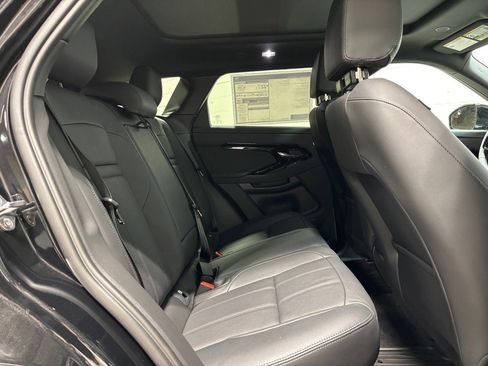 New 2026 Land Rover Range Rover Evoque S image 38