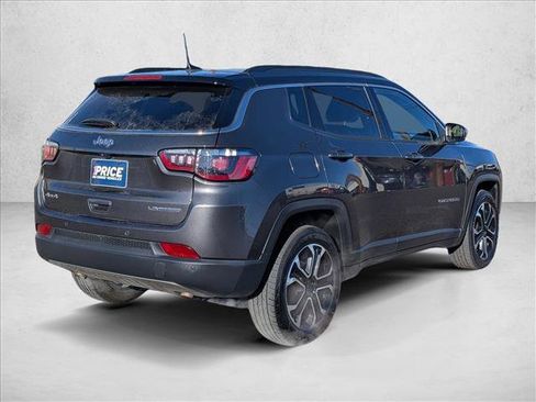 Used 2024 Jeep Compass Limited image 5