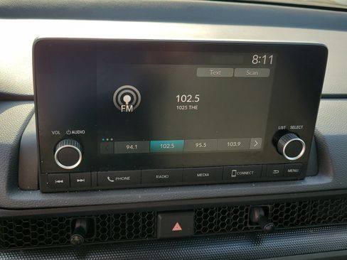 Used 2024 Honda CR-V LX image 23