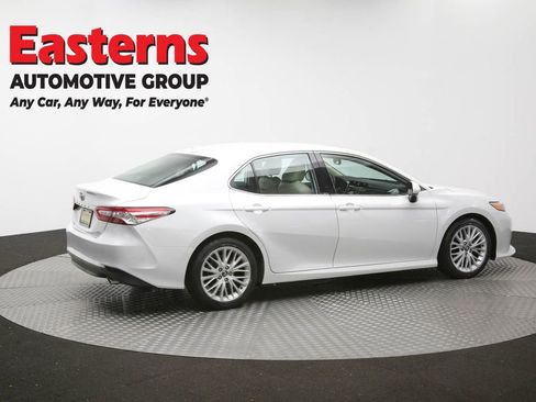 Used 2019 Toyota Camry XLE w/ Carpet Mat Package FWD image 44