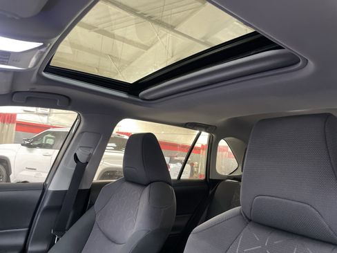 Certified 2024 Toyota RAV4 XLE w/ Convenience Package image 38