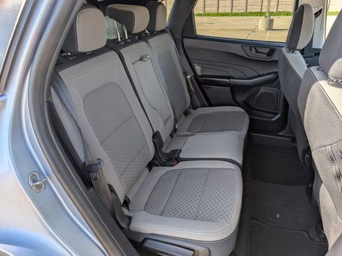 Used 2022 Ford Escape SE w/ Convenience Package image 26