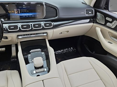 New 2026 Mercedes-Benz GLS 450 GLS 450 image 13