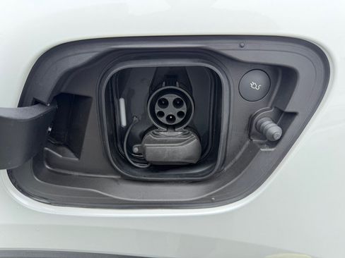 Used 2023 Volvo C40 P8 Recharge Plus w/ Protection Package Premier AWD/4WD image 46